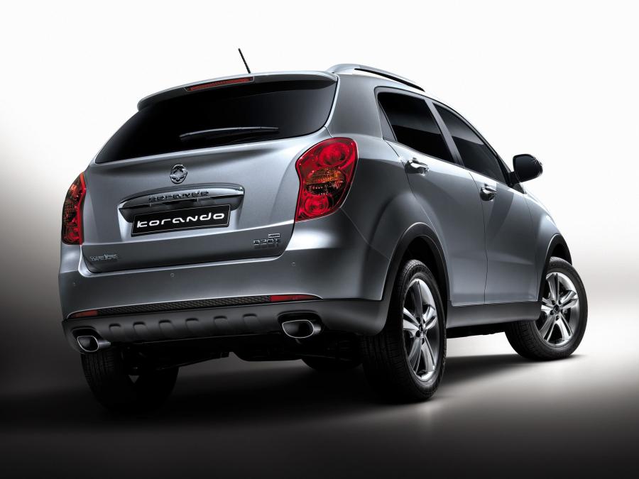  SsangYong Korando 2010 года  (фото 9 из 18)